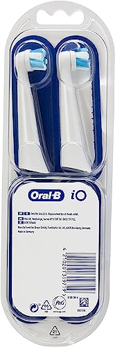 Oral-B iO Ultimate Clean Electric Toothbrush Head, Twisted & Angled Bristles for Deeper Plaque Removal, Pack of 4 Toothbrush Heads, White